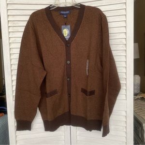 RoundTree and Yorke Brown Cardigan NWT